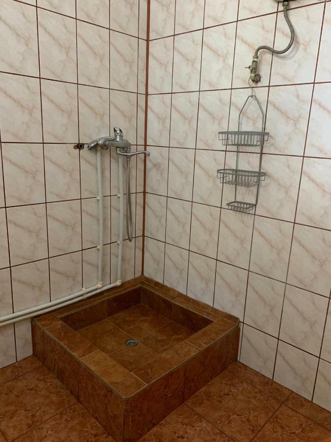 מלון Casa Ghemus קוסטינסטי מראה חיצוני תמונה